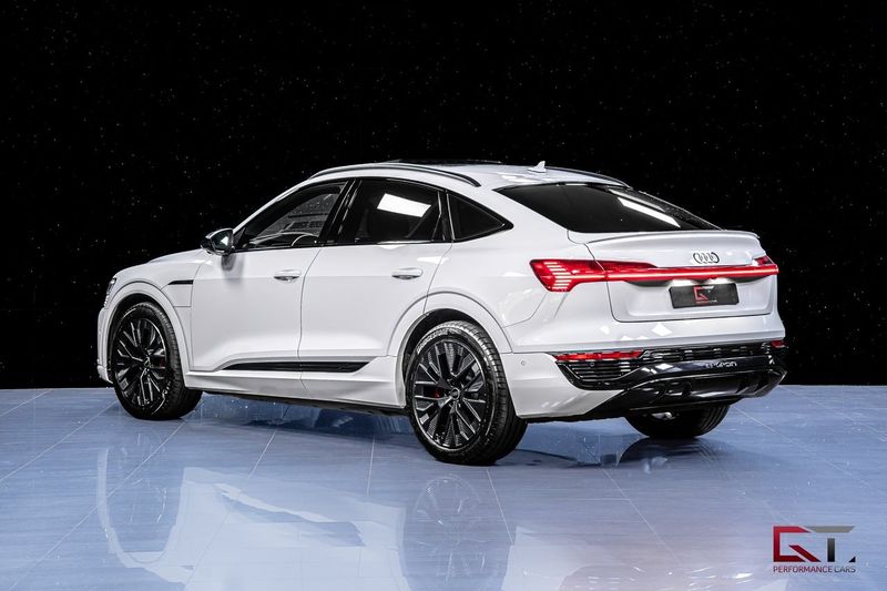 Audi Q8 e-tron bild 6
