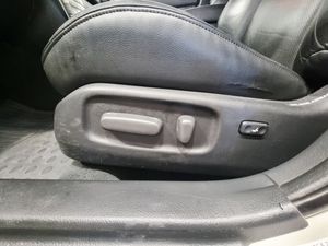 Toyota Avensis bild 8