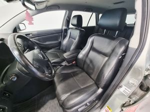 Toyota Avensis bild 6
