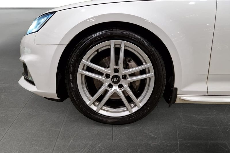 Audi A4 bild 16