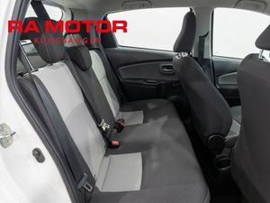 Toyota Yaris bild 14