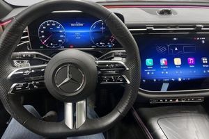Mercedes E300 bild 11