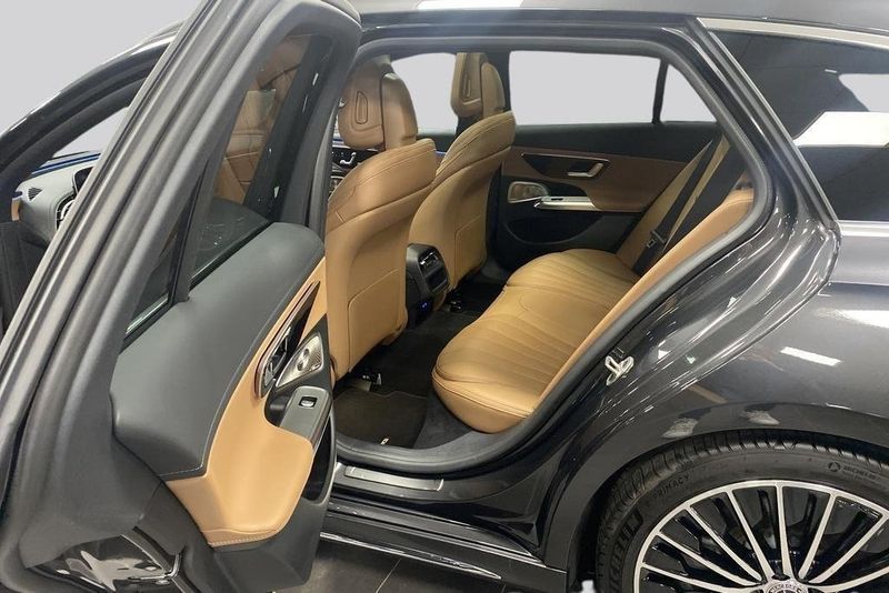 Mercedes E300 bild 9