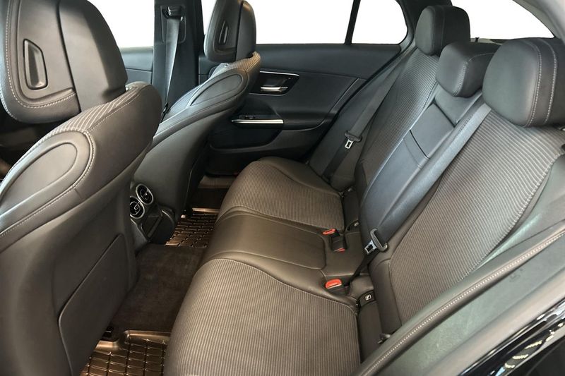 Mercedes C300 bild 15