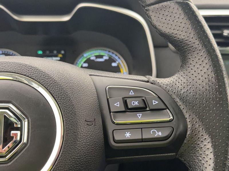 MG ZS EV bild 21
