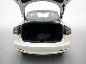 Tesla Model 3 bild 29