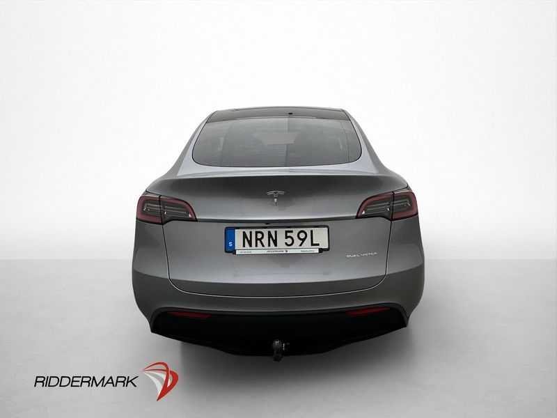 Tesla Model Y bild 8