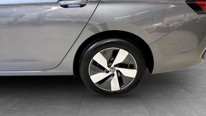 Volkswagen Passat bild 6