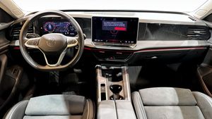 Volkswagen Passat bild 10