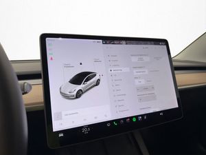 Tesla Model 3 bild 23
