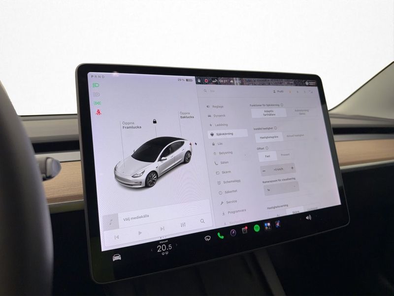 Tesla Model 3 bild 23
