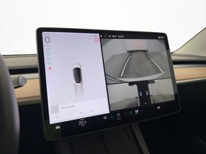 Tesla Model 3 bild 26