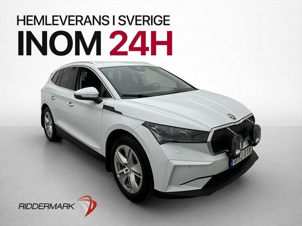 Skoda Enyaq 80x Värmare Kamera Drag Navi CarPlay - 2023