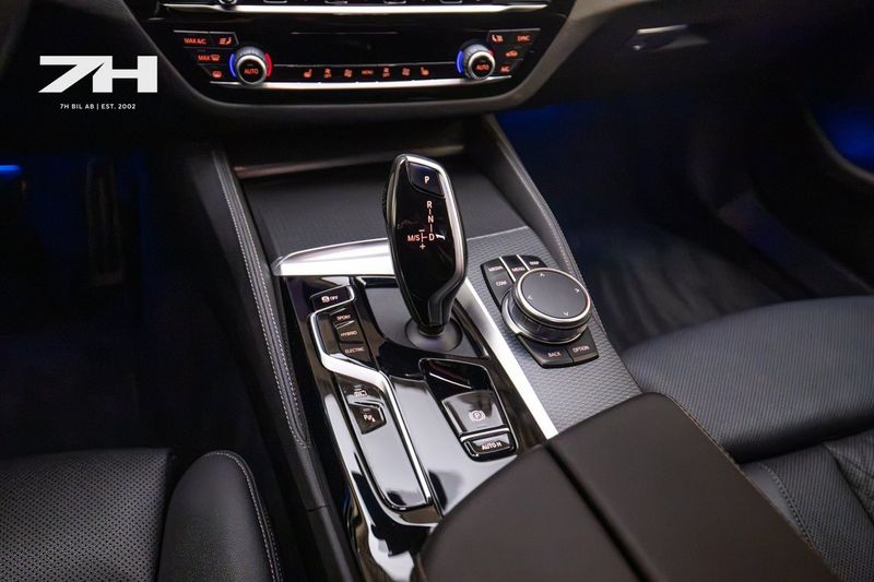 BMW 530 bild 13