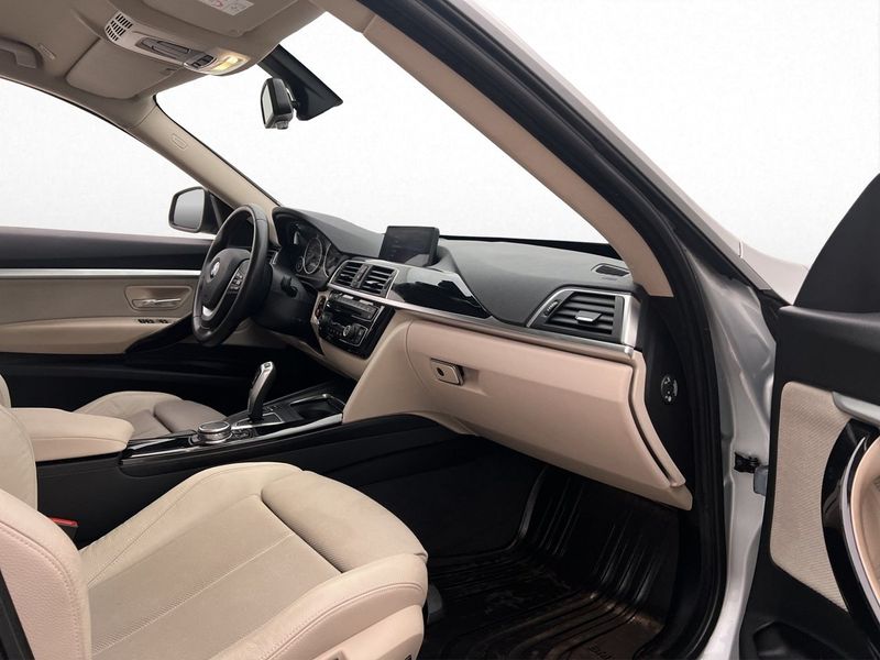 BMW 320 bild 8