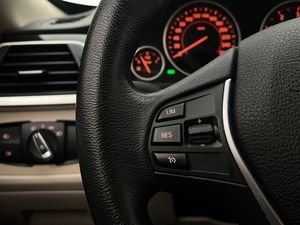 BMW 320 bild 11