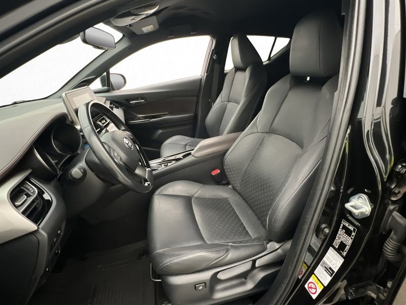 Toyota C-HR bild 9