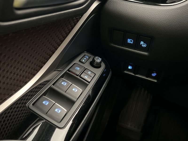 Toyota C-HR bild 25