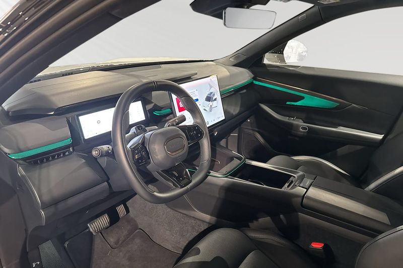 Lynk & Co 08 bild 6