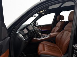 BMW X5 bild 13