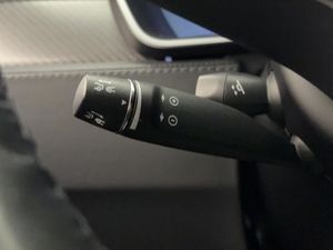 Tesla Model X bild 16