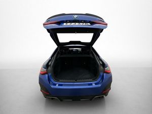 BMW i4 bild 7