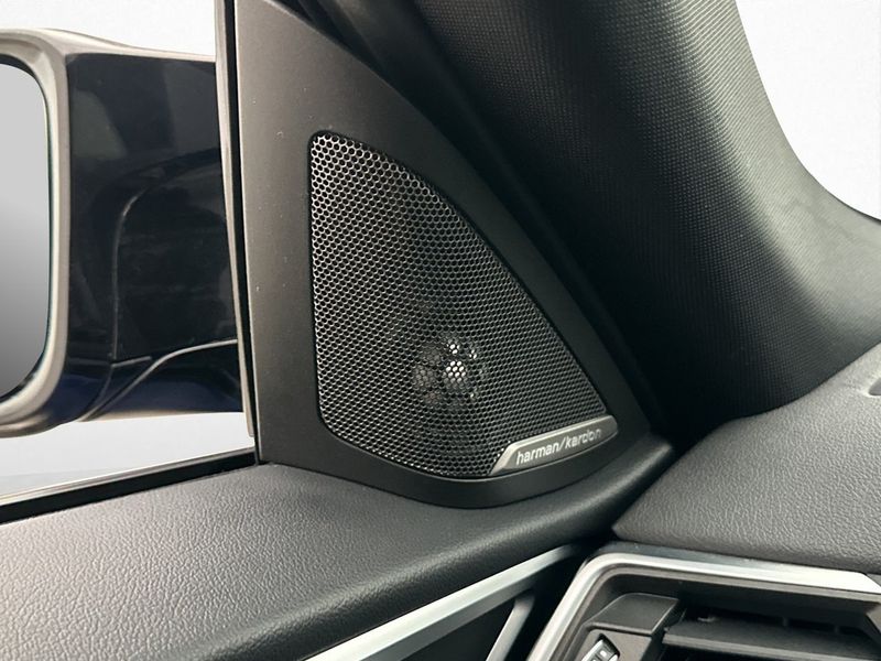 BMW i4 bild 9