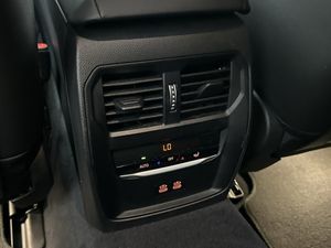 BMW i4 bild 22