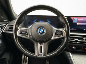 BMW i4 bild 12