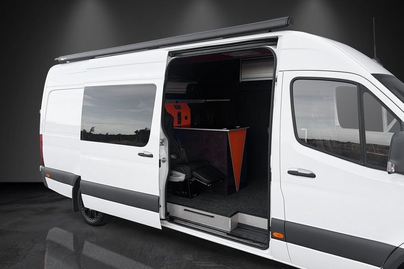 Mercedes Sprinter bild 16