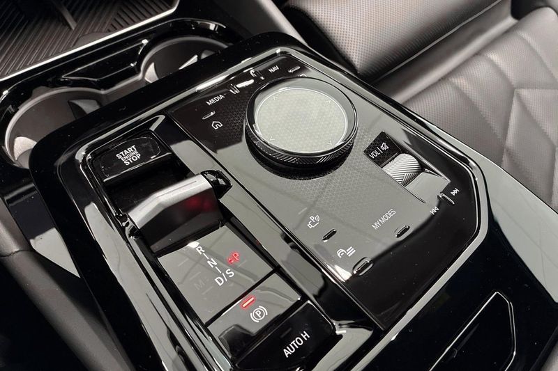BMW 520 bild 18