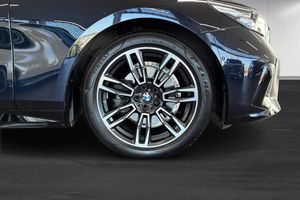 BMW 520 bild 11