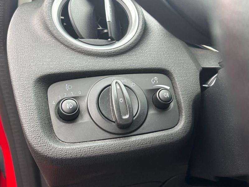 Ford Fiesta bild 22