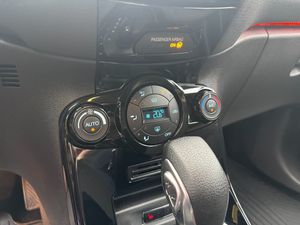 Ford Fiesta bild 19