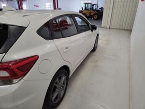 Subaru Impreza bild 6