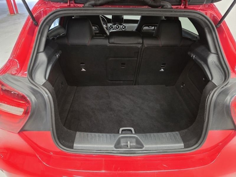 Mercedes A180 bild 8
