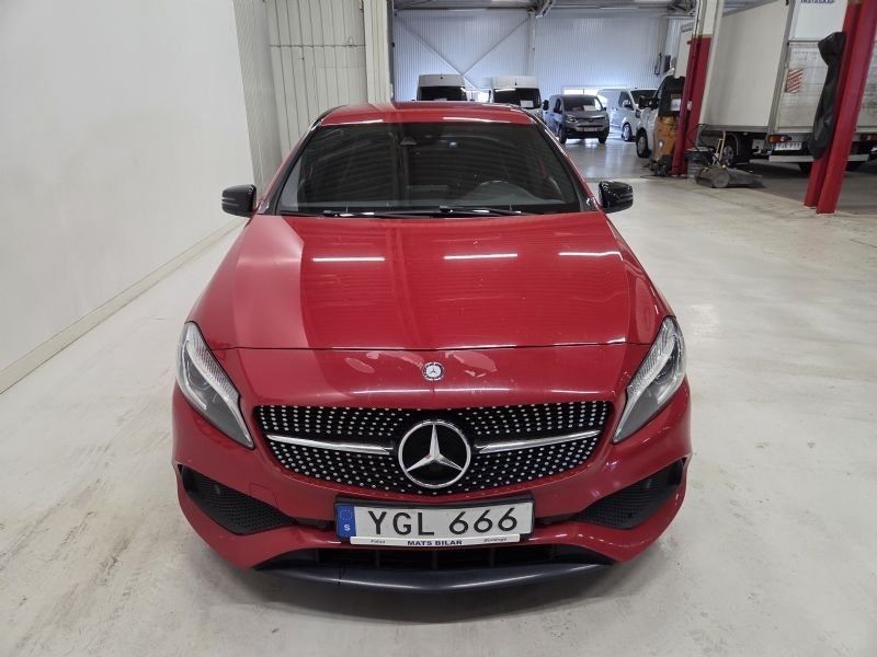 Mercedes A180 bild 2