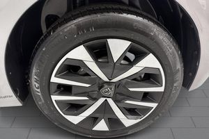 Peugeot 208 bild 7