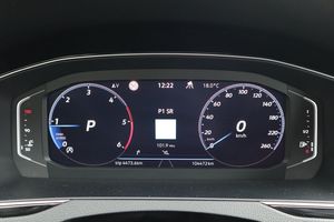 Volkswagen Passat bild 9