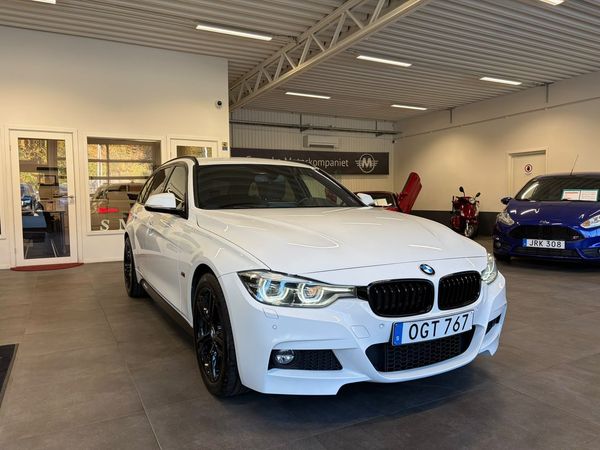BMW 320 I xDrive Touring Steptronic M Sport Cockpit Skin Klädsel - 2018