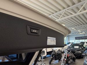 BMW 320 bild 18