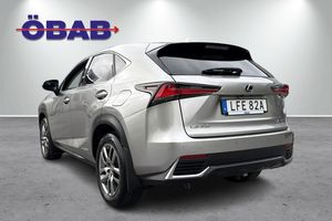 Lexus NX bild 6