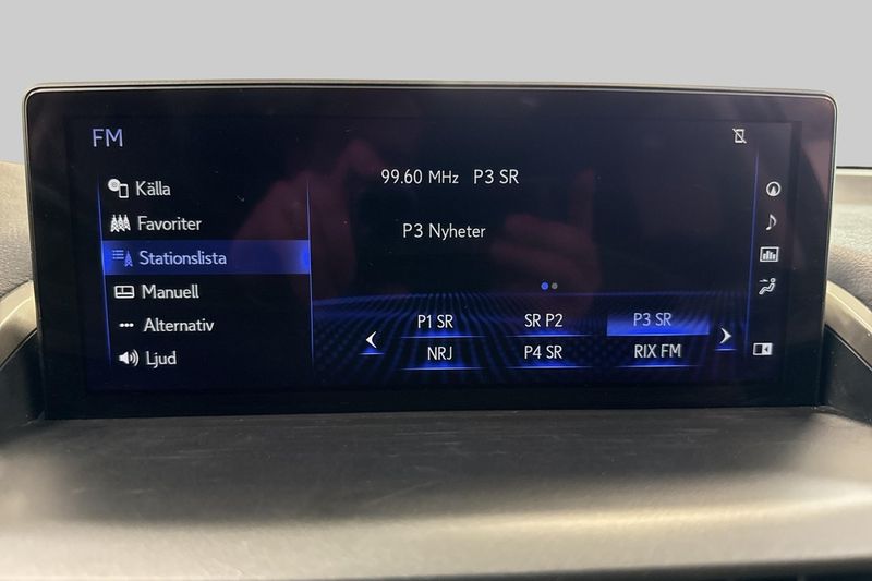 Lexus NX bild 10