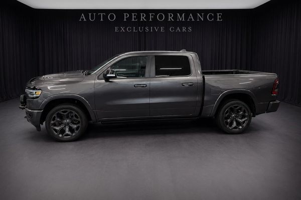 Dodge Ram 1500 Limited Night Crew Cab / Hemleverans / - 2021