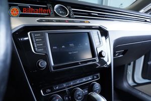Volkswagen Passat bild 5