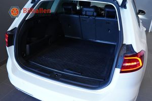Volkswagen Passat bild 10