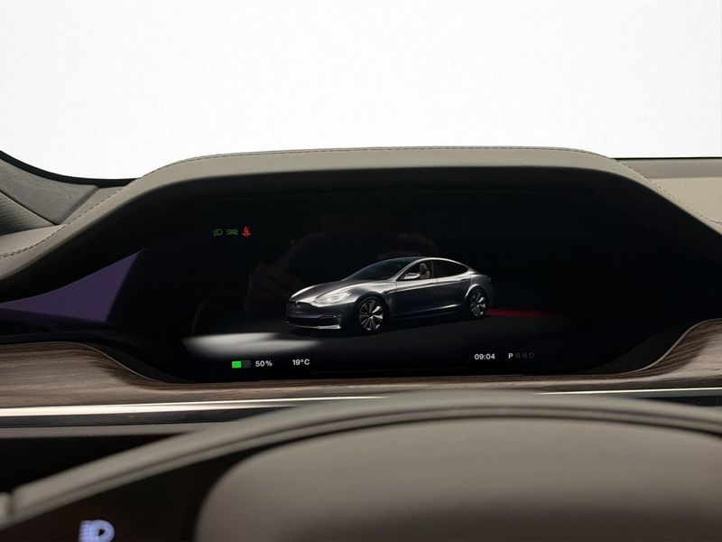 Tesla Model S bild 27