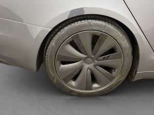 Tesla Model S bild 33