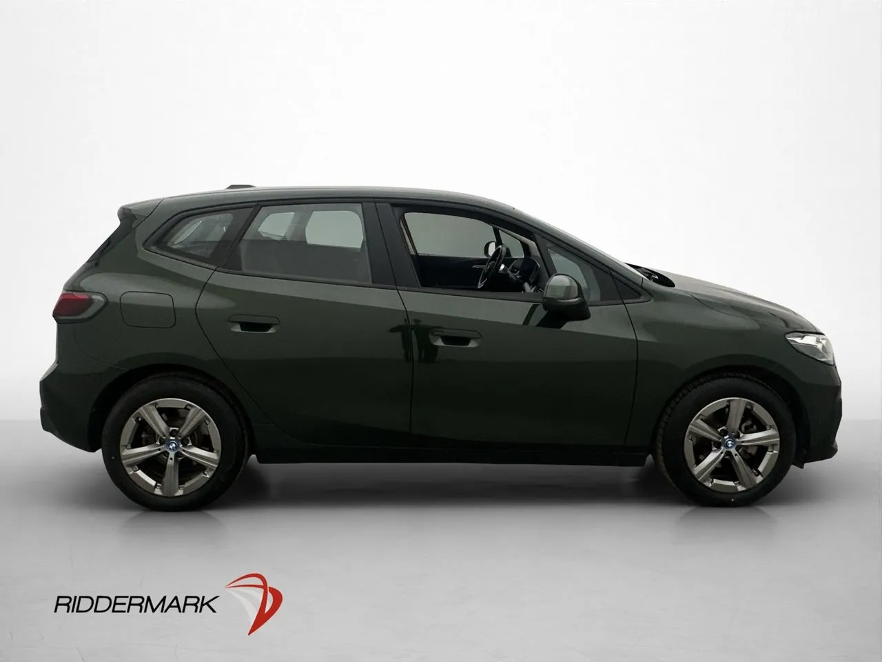 BMW 225 bild 6