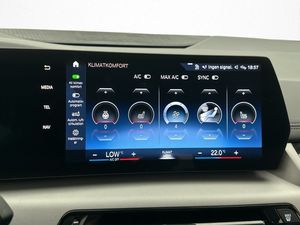 BMW 225 bild 16
